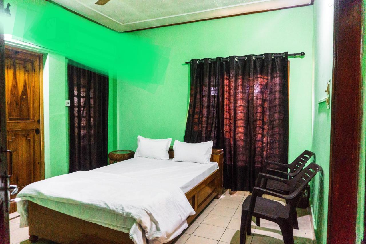 Exotic Villa Homestay Гувахати Екстериор снимка