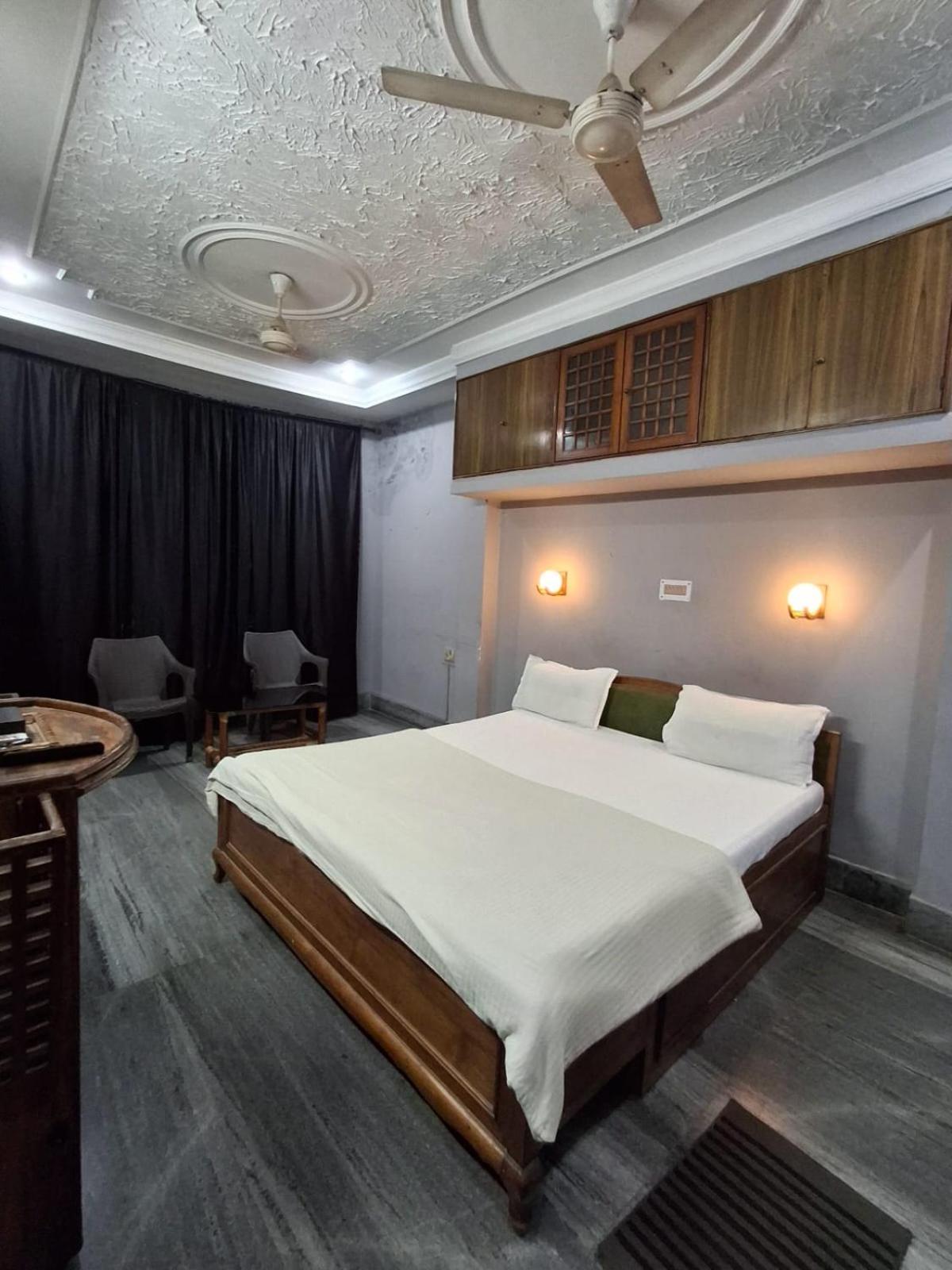 Exotic Villa Homestay Гувахати Екстериор снимка