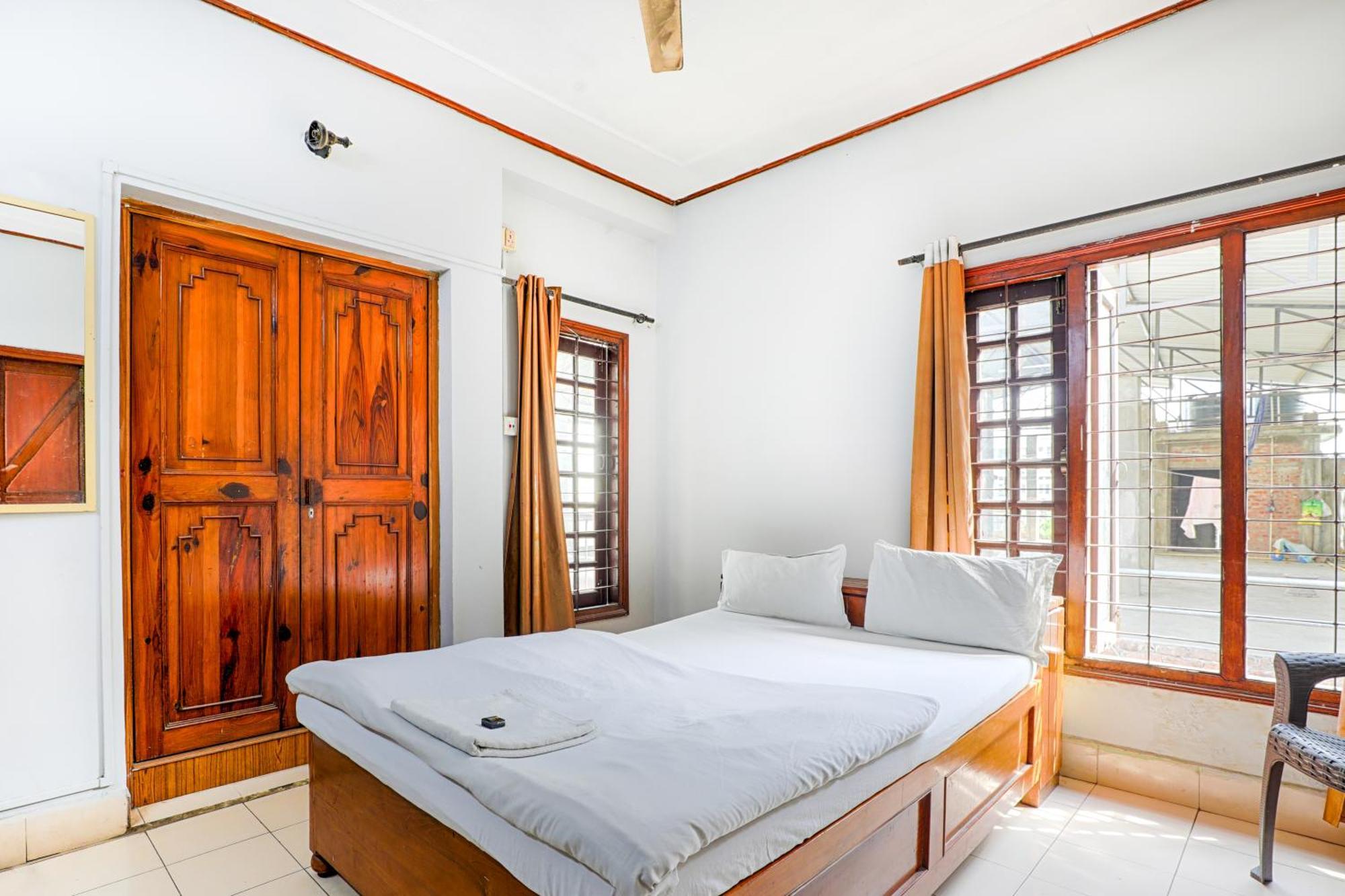 Exotic Villa Homestay Гувахати Екстериор снимка