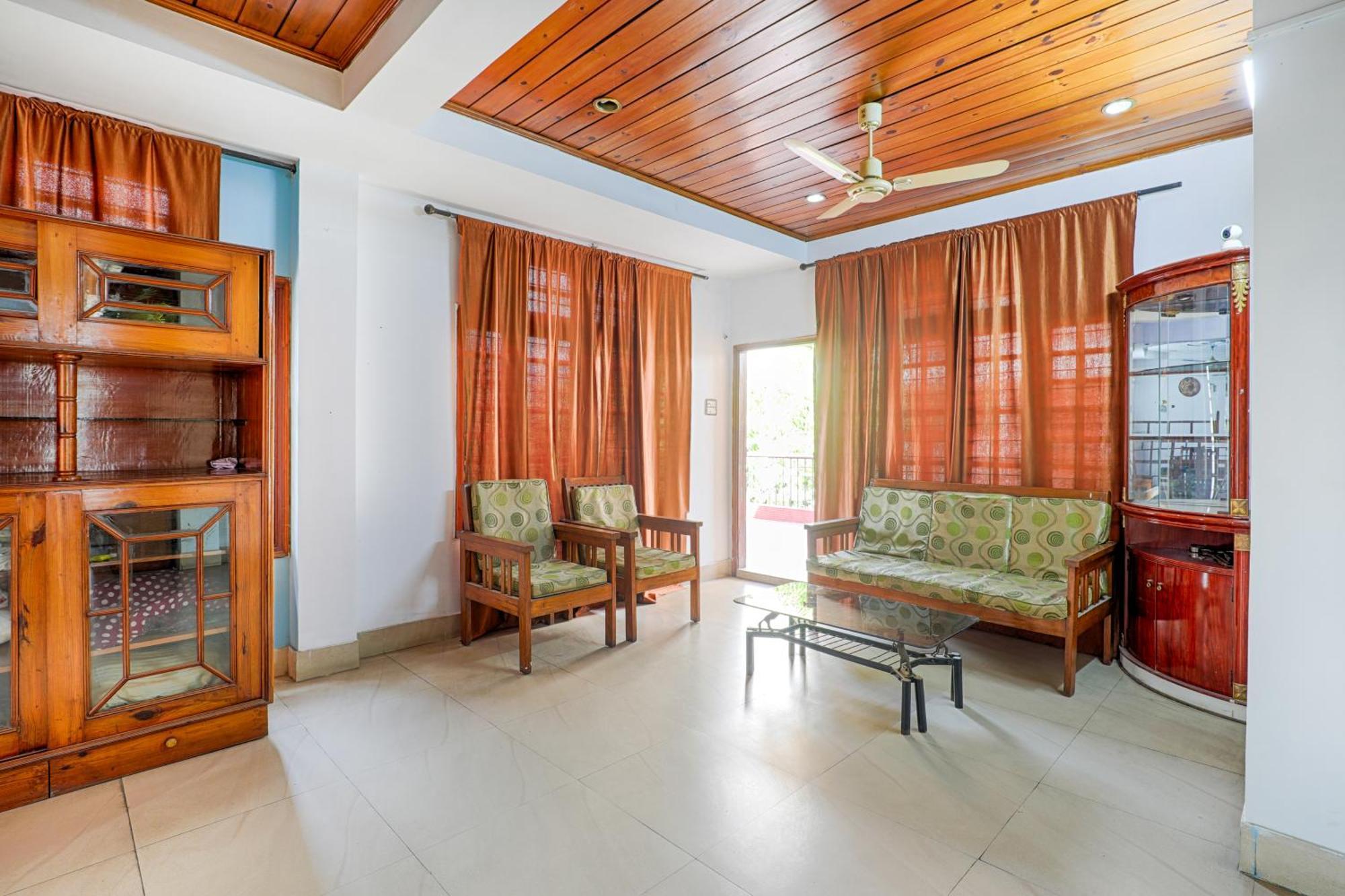 Exotic Villa Homestay Гувахати Екстериор снимка