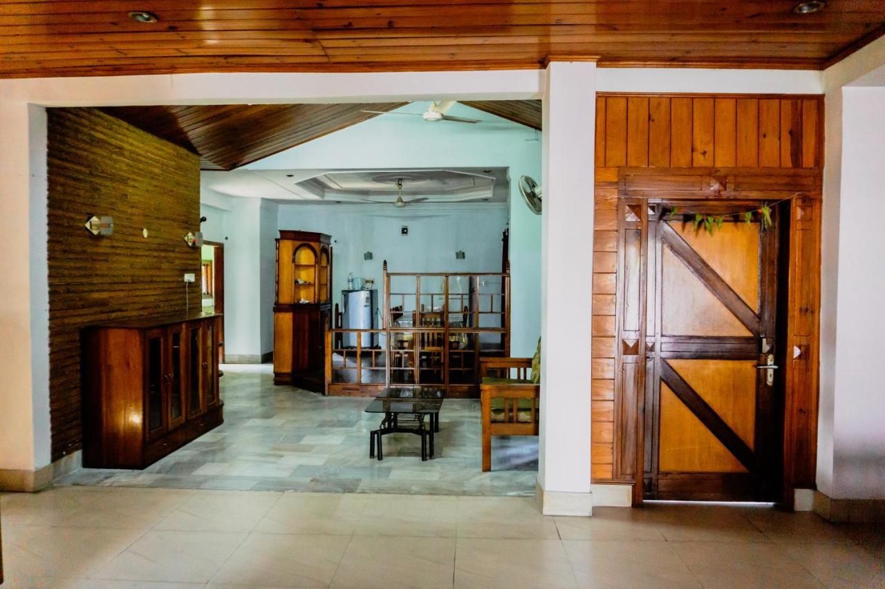 Exotic Villa Homestay Гувахати Екстериор снимка