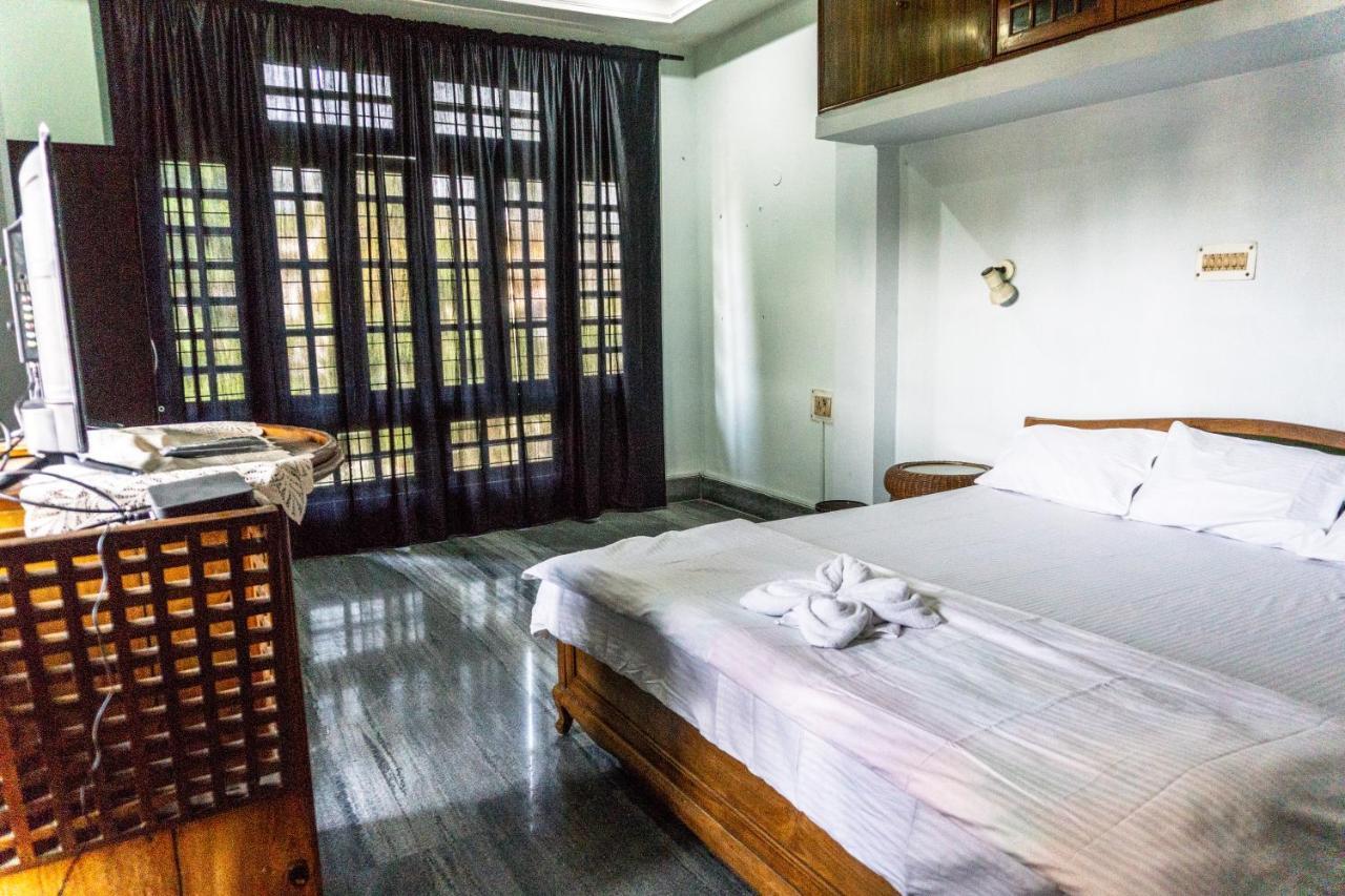 Exotic Villa Homestay Гувахати Екстериор снимка
