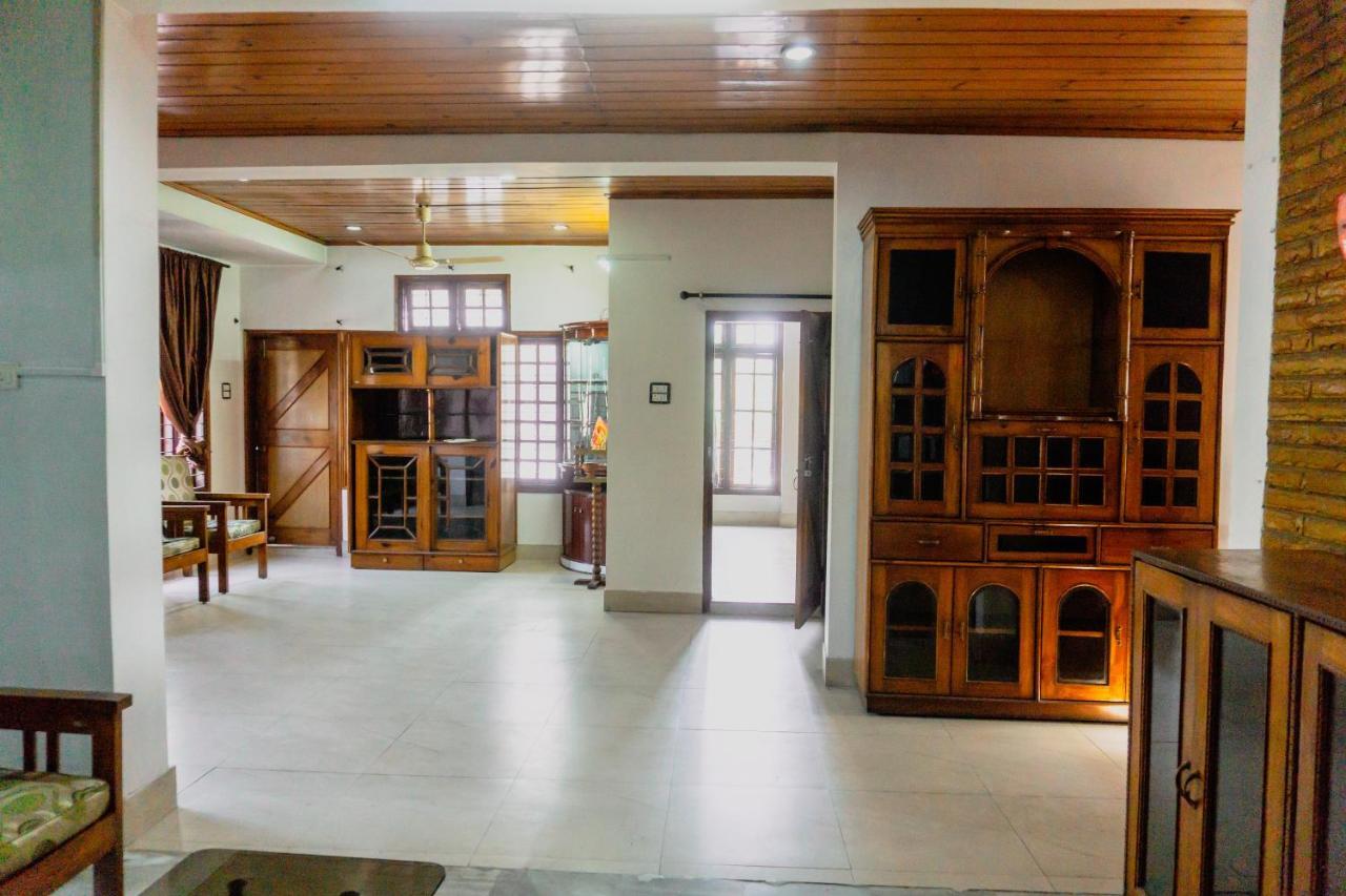 Exotic Villa Homestay Гувахати Екстериор снимка