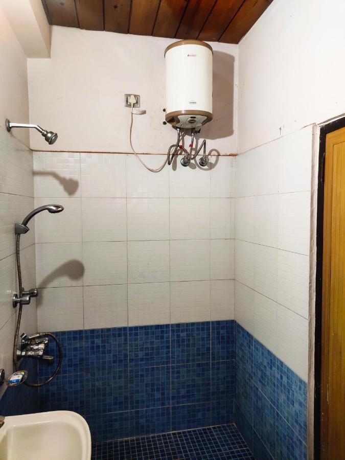 Exotic Villa Homestay Гувахати Екстериор снимка