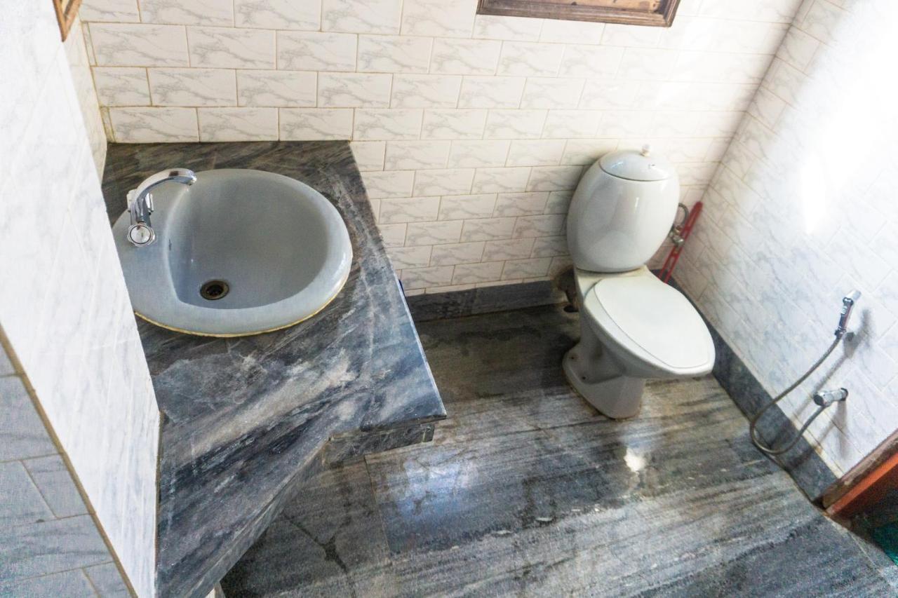 Exotic Villa Homestay Гувахати Екстериор снимка